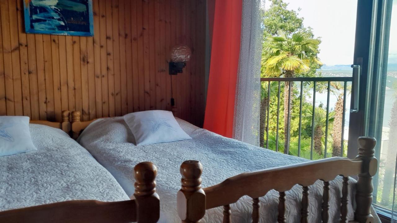 Apartment Ana Опатия Екстериор снимка