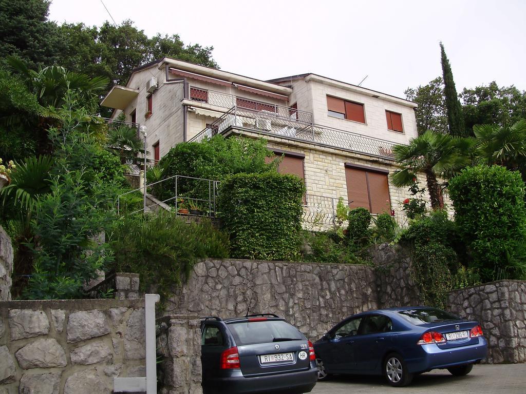 Apartment Ana Опатия Стая снимка